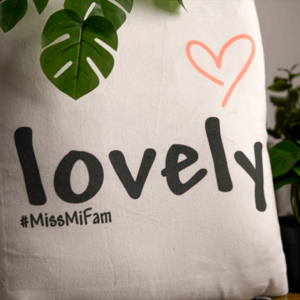 Lovely Kuschelkissen inkl. Druck